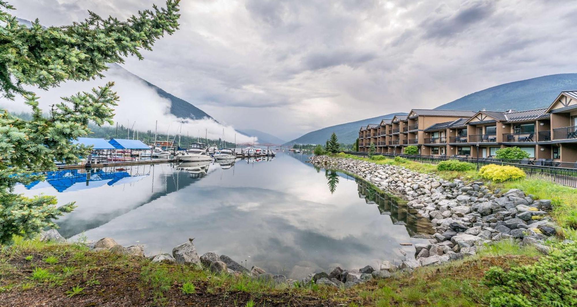 Prestige Lakeside Resort, Worldhotels Elite Nelson Exterior photo