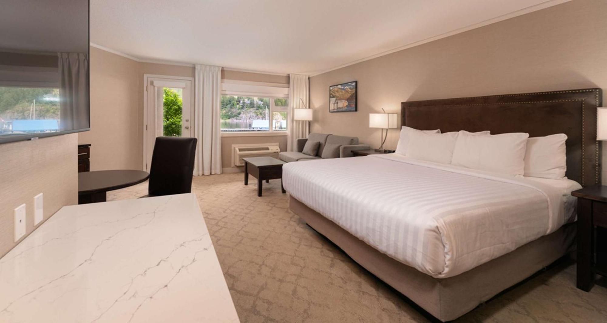 Prestige Lakeside Resort, Worldhotels Elite Nelson Exterior photo